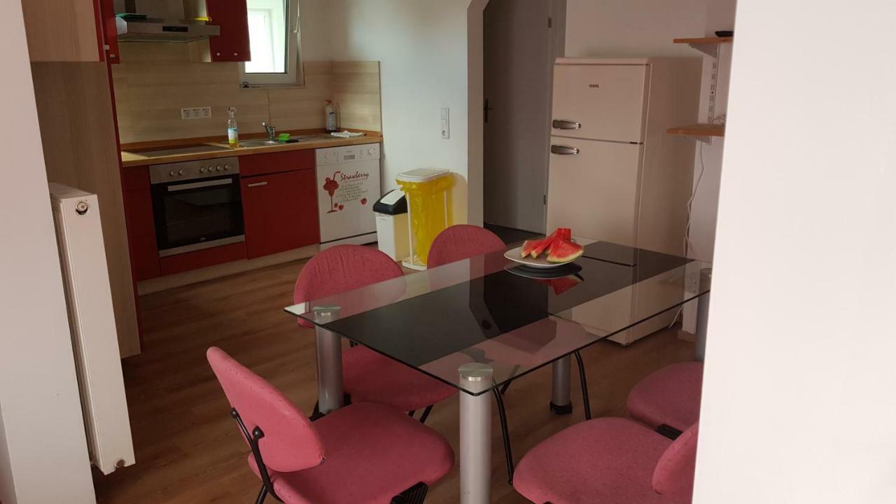 Apartment Prg Oststeinbek エクステリア 写真